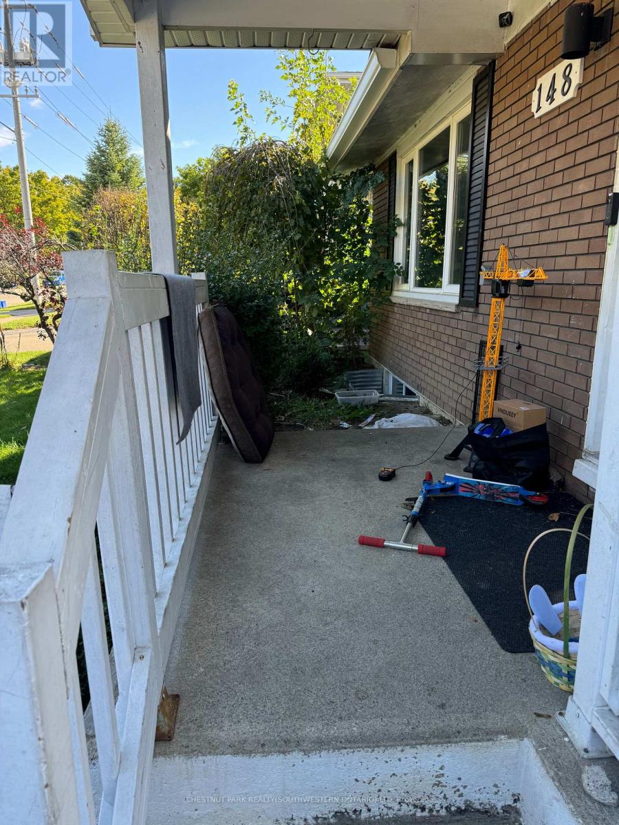 148 Green Valley Drive, Kitchener, Ontario  N2P 1C4 - Photo 26 - X12967454