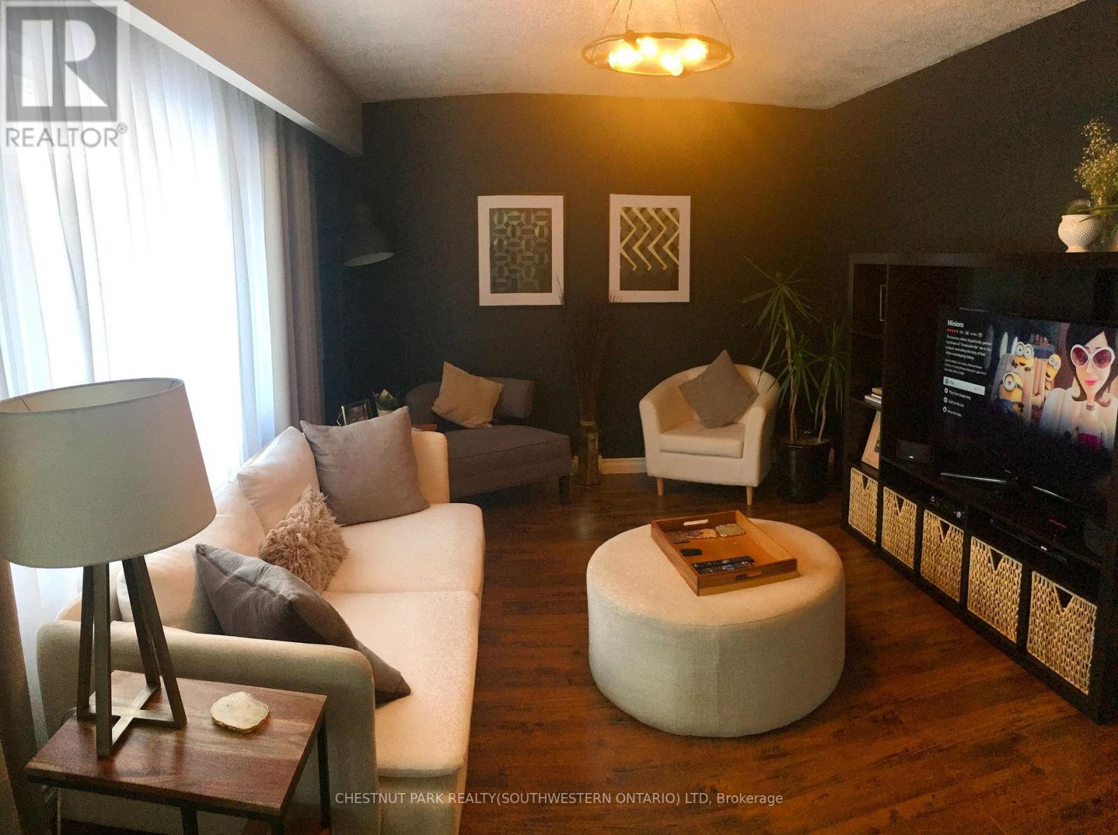 148 Green Valley Drive, Kitchener, Ontario  N2P 1C4 - Photo 3 - X12967454