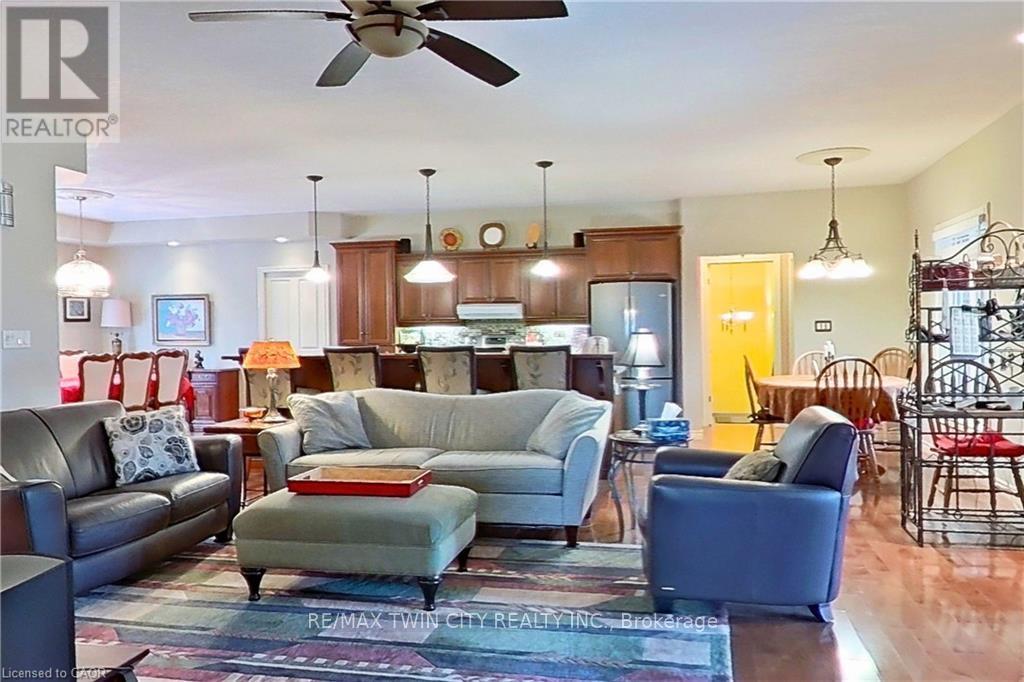 122287 Concession 8 Road, West Grey, Ontario  N0G 1C0 - Photo 10 - X12967480