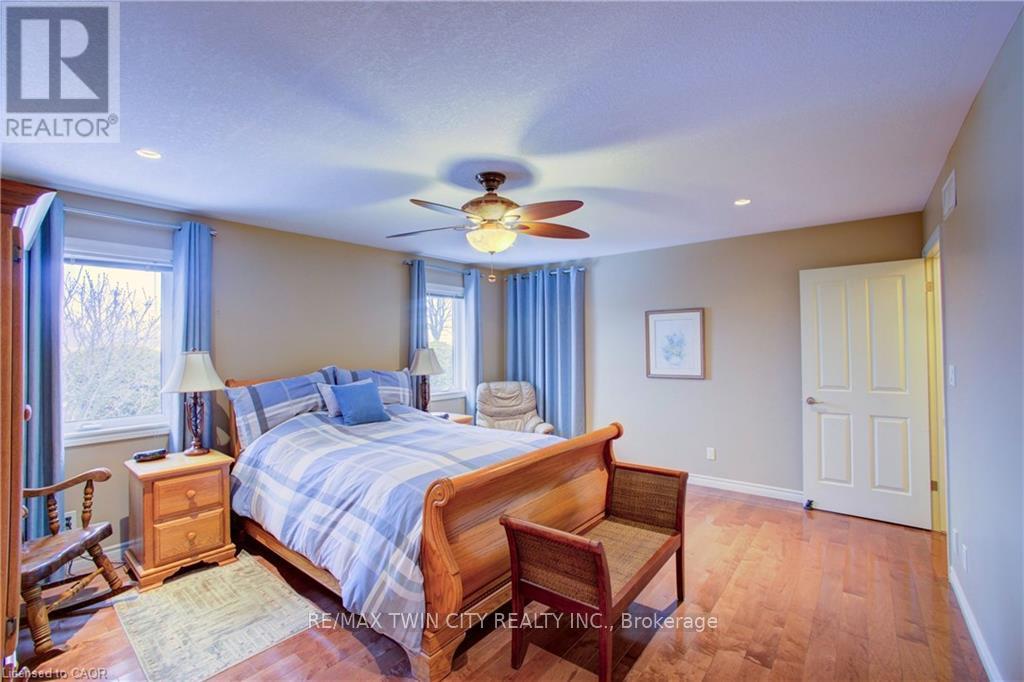 122287 Concession 8 Road, West Grey, Ontario  N0G 1C0 - Photo 27 - X12967480