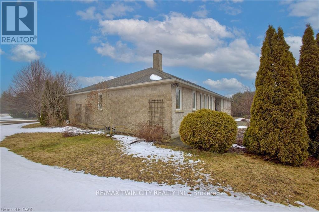 122287 Concession 8 Road, West Grey, Ontario  N0G 1C0 - Photo 49 - X12967480