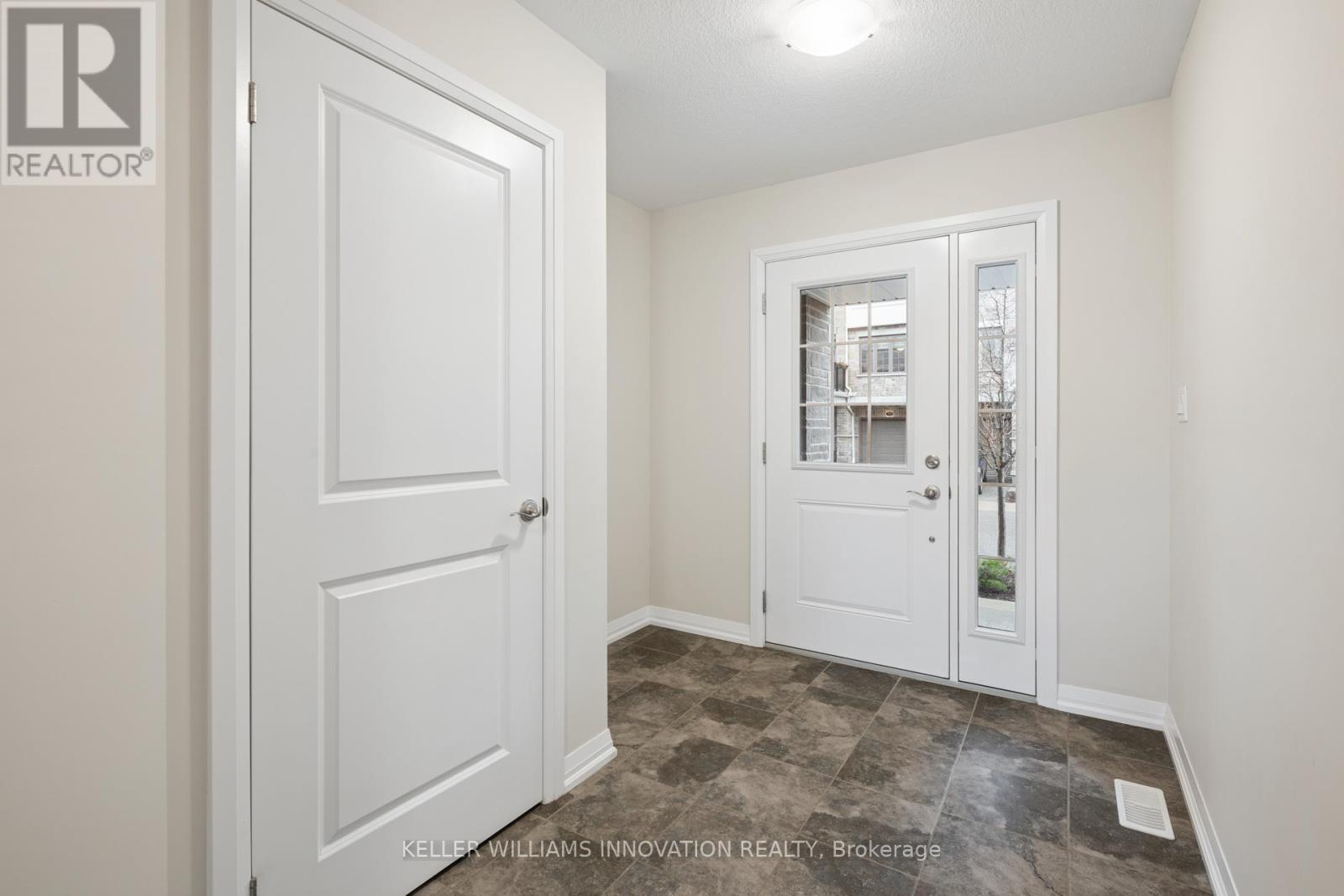 54 Bank Swallow Crescent, Kitchener, Ontario  N2P 0J7 - Photo 9 - X12967494