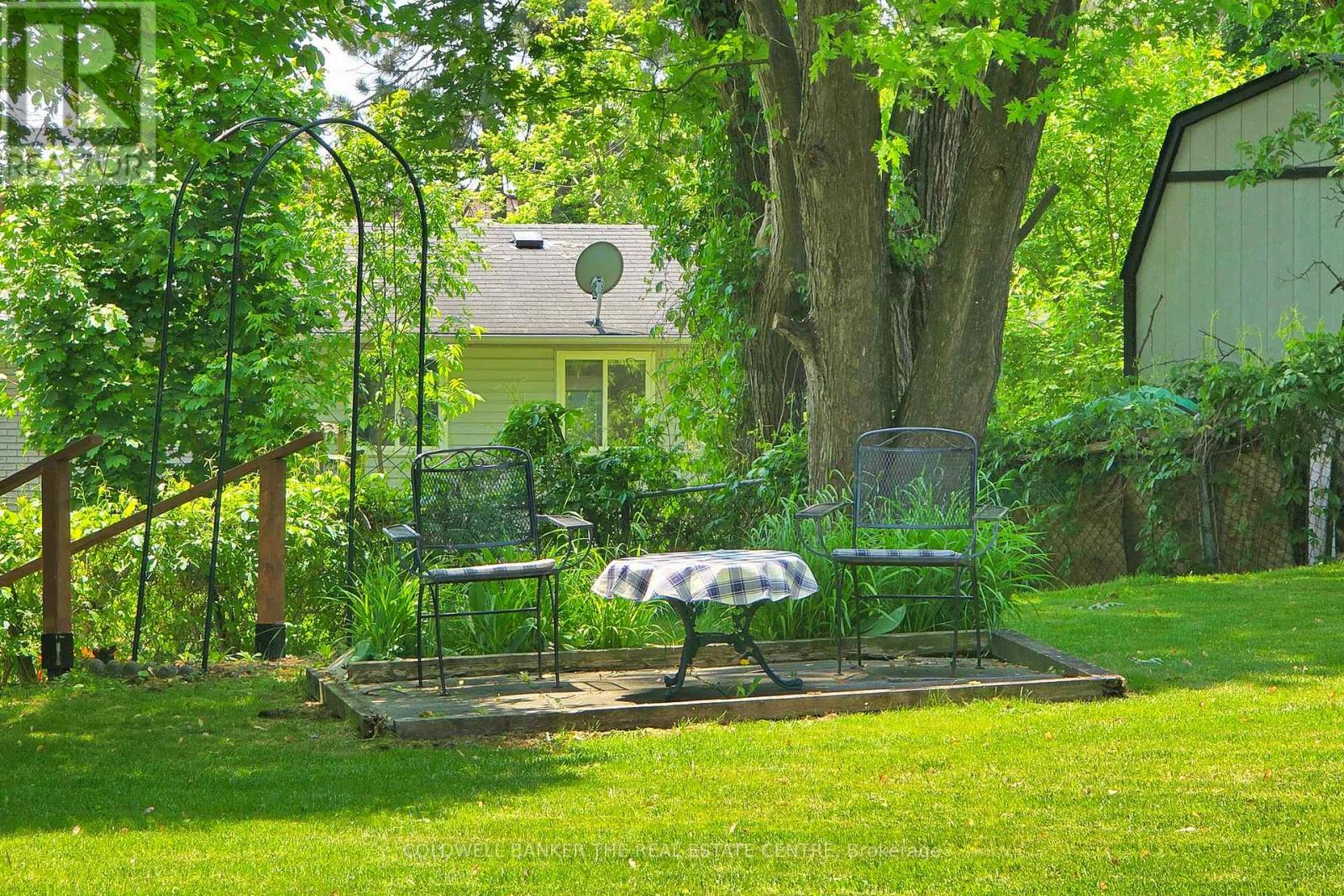 122 Valleyview Crescent W, Bradford West Gwillimbury, Ontario  L3Z 1S7 - Photo 23 - N12953488