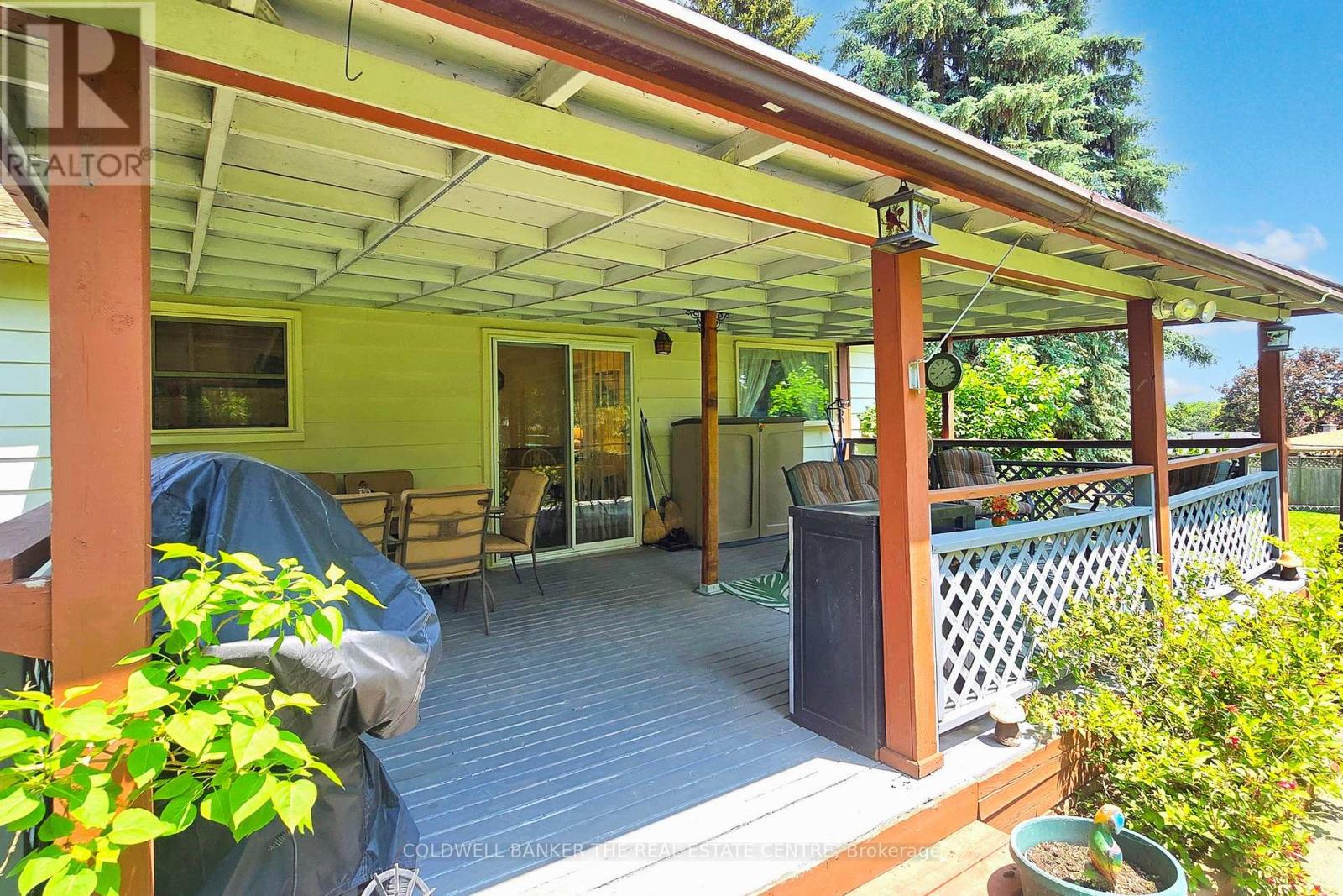 122 Valleyview Crescent W, Bradford West Gwillimbury, Ontario  L3Z 1S7 - Photo 21 - N12953488