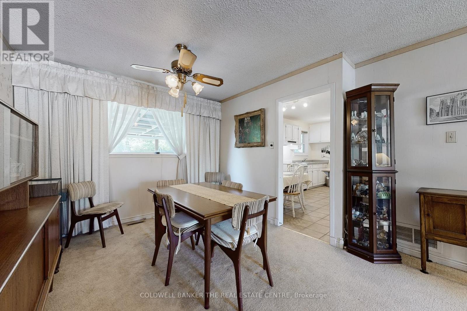 122 Valleyview Crescent W, Bradford West Gwillimbury, Ontario  L3Z 1S7 - Photo 9 - N12953488