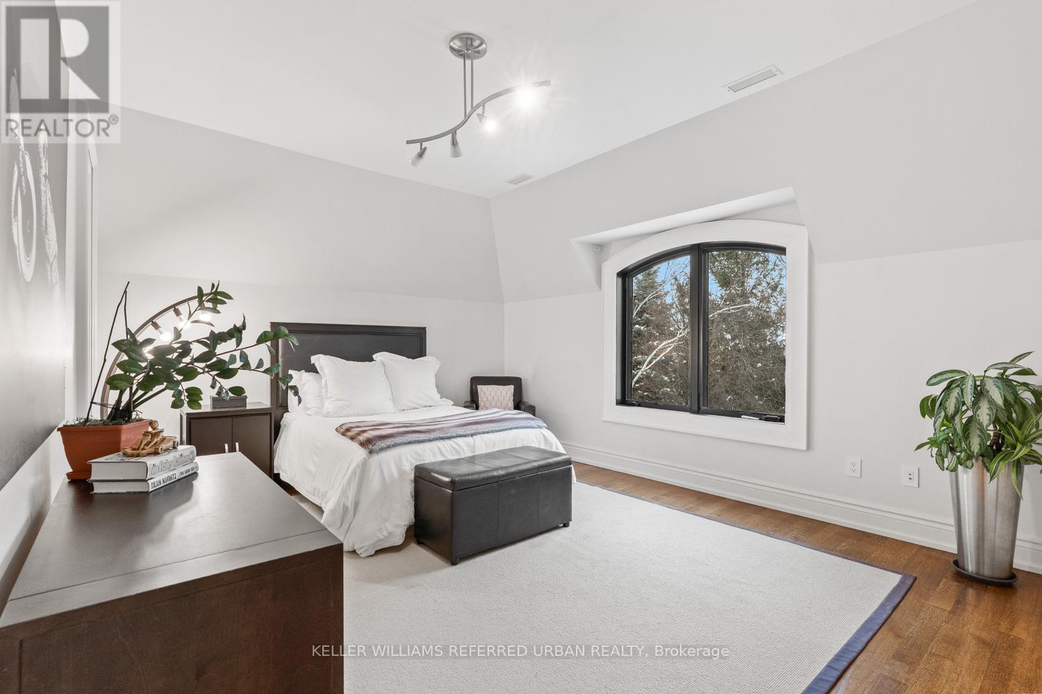 6 Bayview Wood, Toronto, Ontario  M4N 1R7 - Photo 23 - C12731680