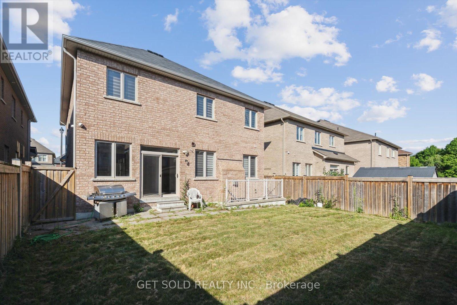 49 Blackberry Valley Crescent, Caledon, Ontario  L7C 2C7 - Photo 32 - W12321895