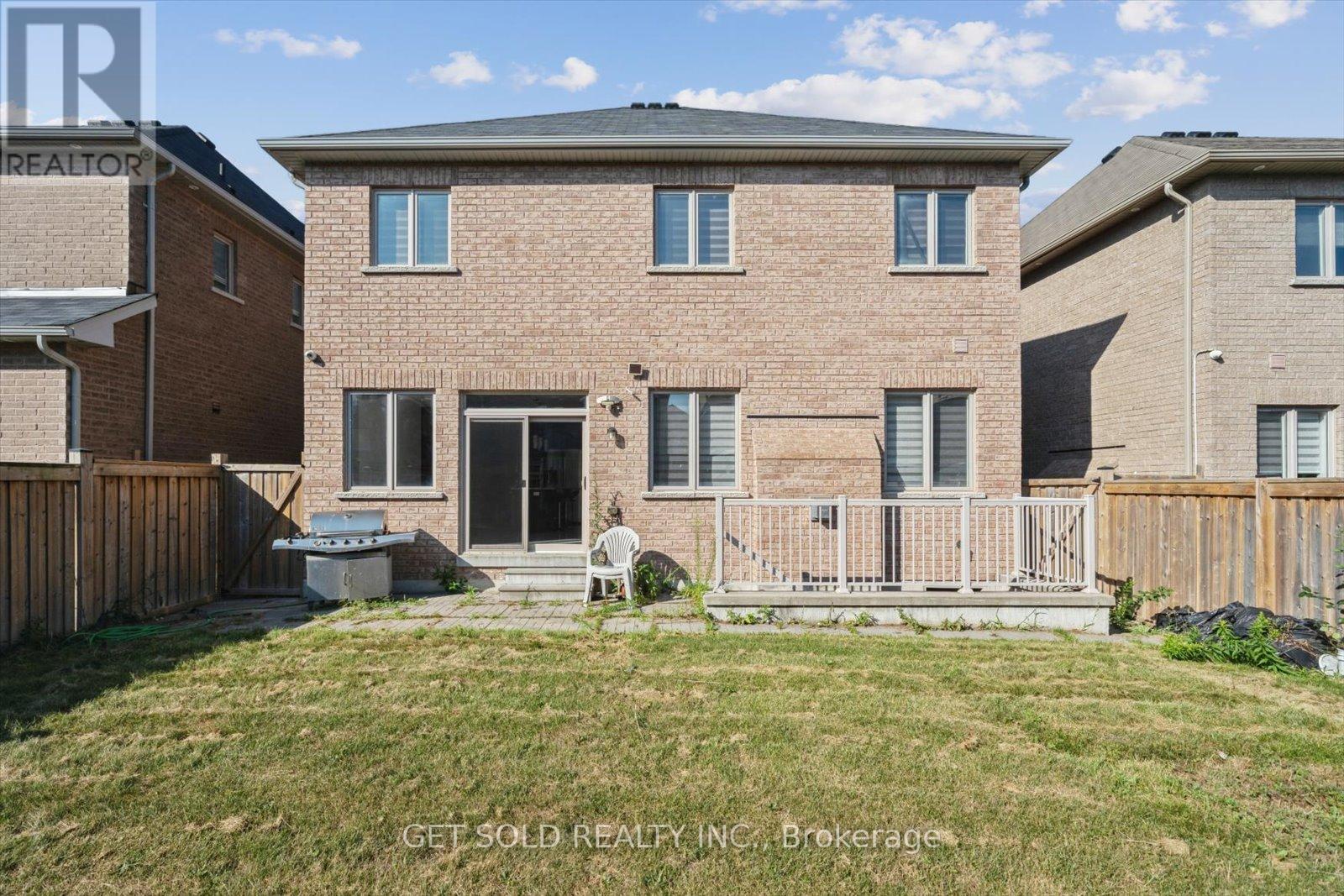 49 Blackberry Valley Crescent, Caledon, Ontario  L7C 2C7 - Photo 33 - W12321895