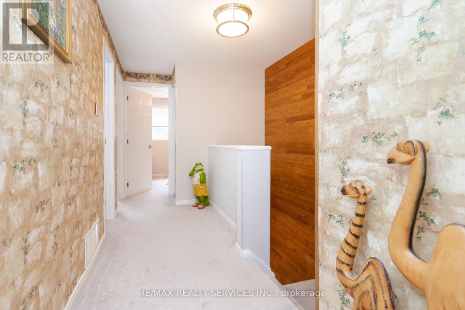 6 Lauderdale Road, Brampton, Ontario  L6V 2B7 - Photo 21 - W12332485