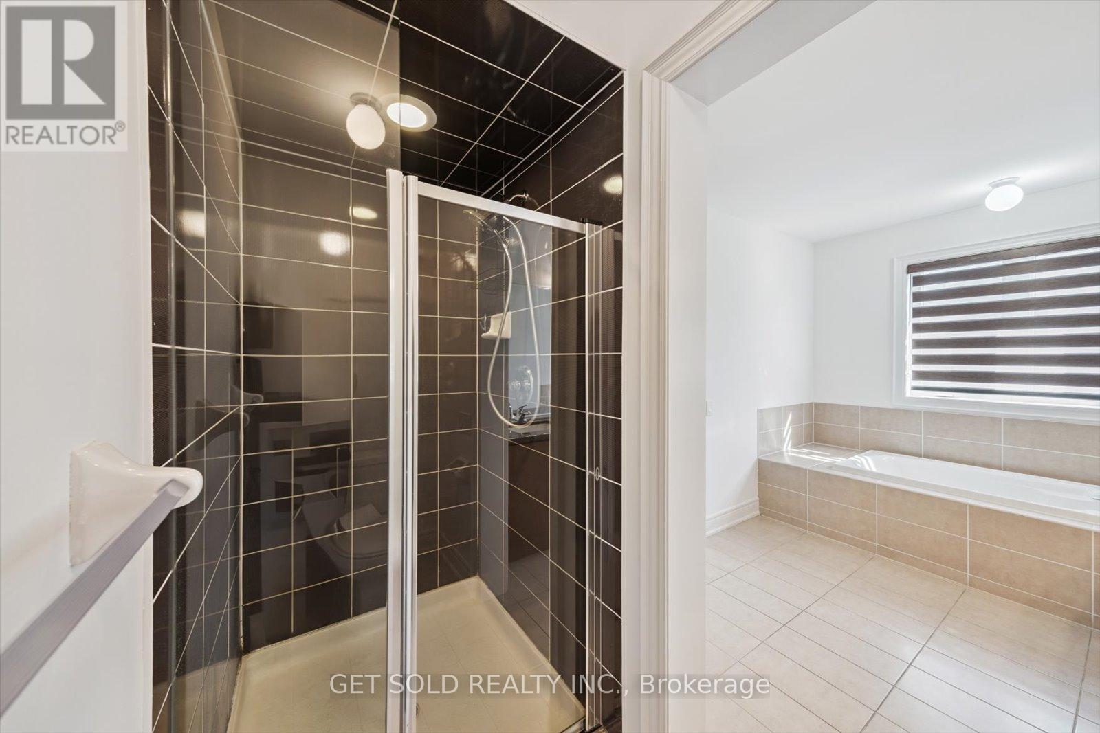 49 Blackberry Valley Crescent, Caledon, Ontario  L7C 2C7 - Photo 28 - W12321895