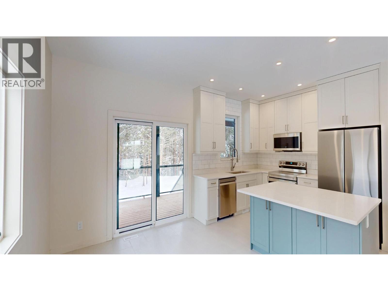 140 River Drive, Cranbrook, British Columbia  V1C 0C6 - Photo 12 - 10376605