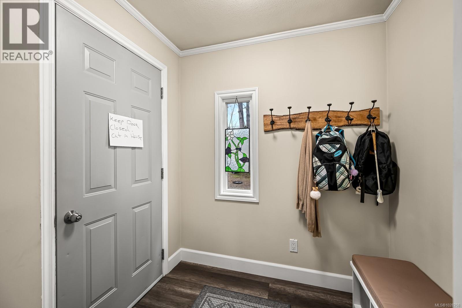 5733 Island Hwy N, Courtenay, British Columbia  V9J 1T3 - Photo 7 - 1028258