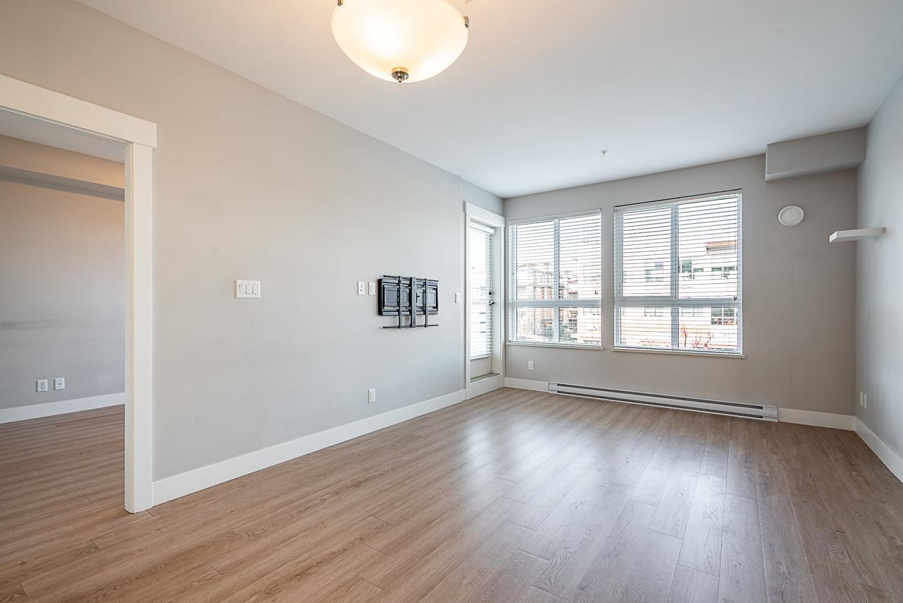 A310 20838 78b Avenue, Langley, British Columbia  V2Y 3M1 - Photo 12 - R3107595