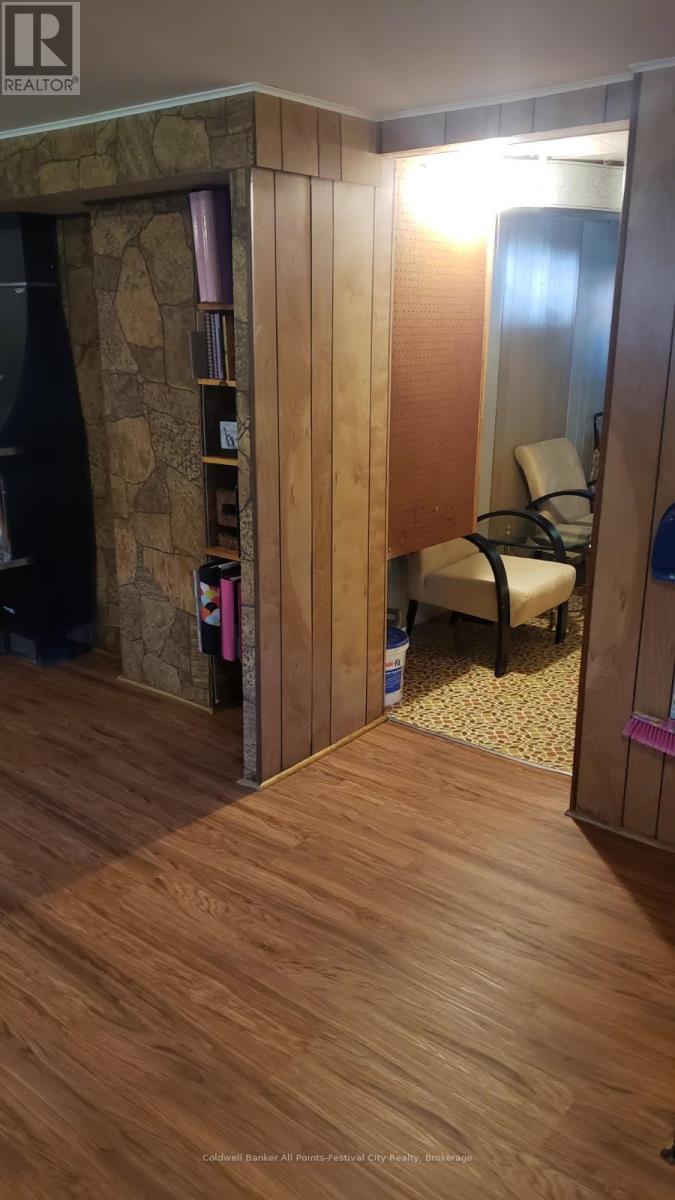 148 Wellington Street, West Perth, Ontario  N0K 1N0 - Photo 28 - X12967534