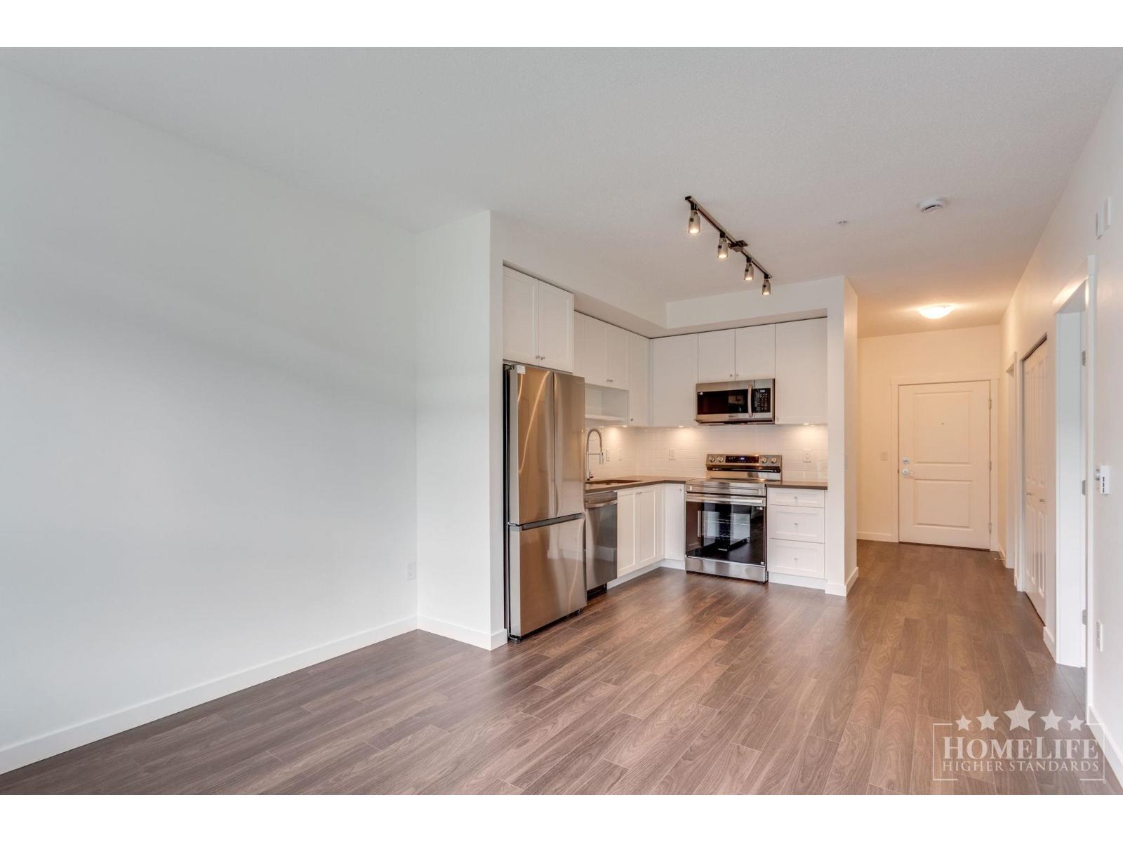 420 15733 85 Avenue, Surrey, British Columbia  V4N 6Z1 - Photo 4 - R3107852