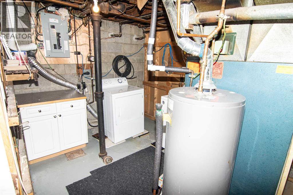 7012 Bowness Road NW, Calgary, Alberta  T3B 0G4 - Photo 24 - A2289591