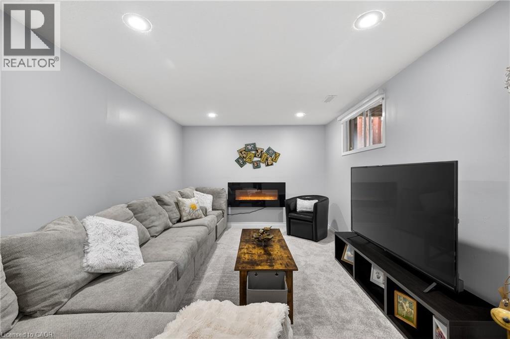 73 Avondale Street, Brantford, Ontario  N3S 4M1 - Photo 24 - 40818026