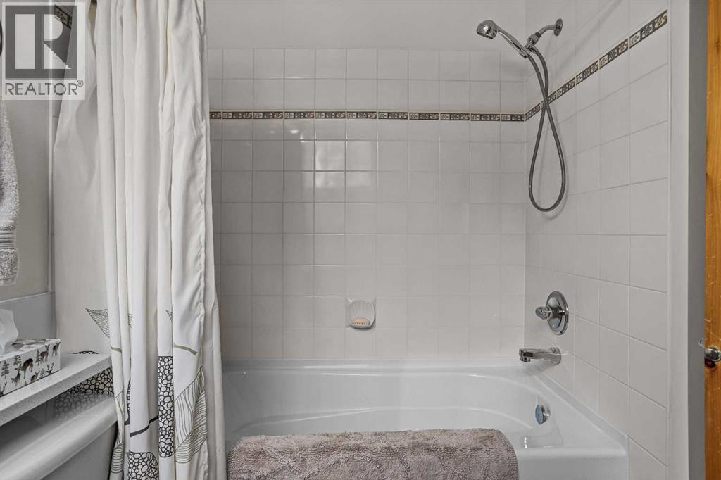 1104, 70 Dyrgas Gate, Canmore, Alberta  T1W 3J6 - Photo 31 - A2299244