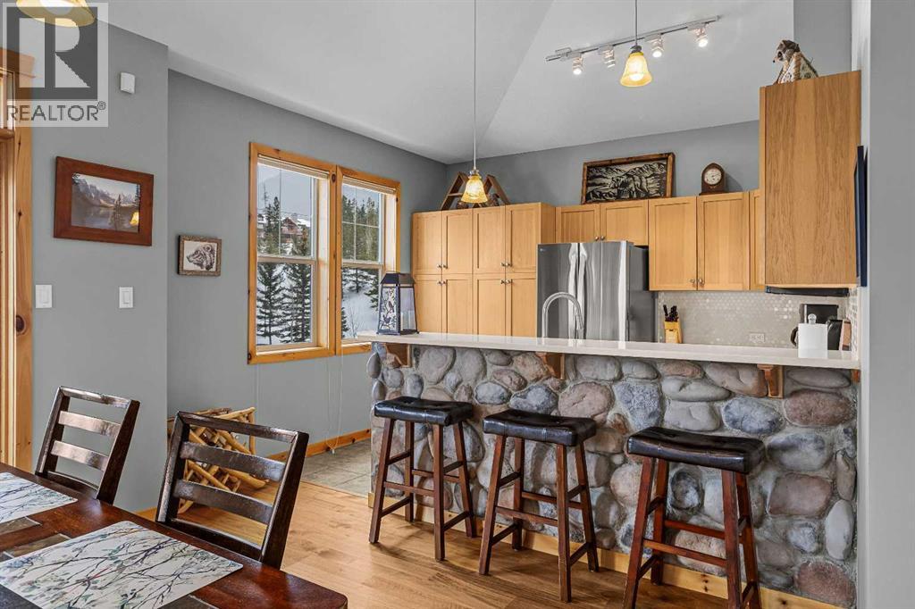 1104, 70 Dyrgas Gate, Canmore, Alberta  T1W 3J6 - Photo 2 - A2299244