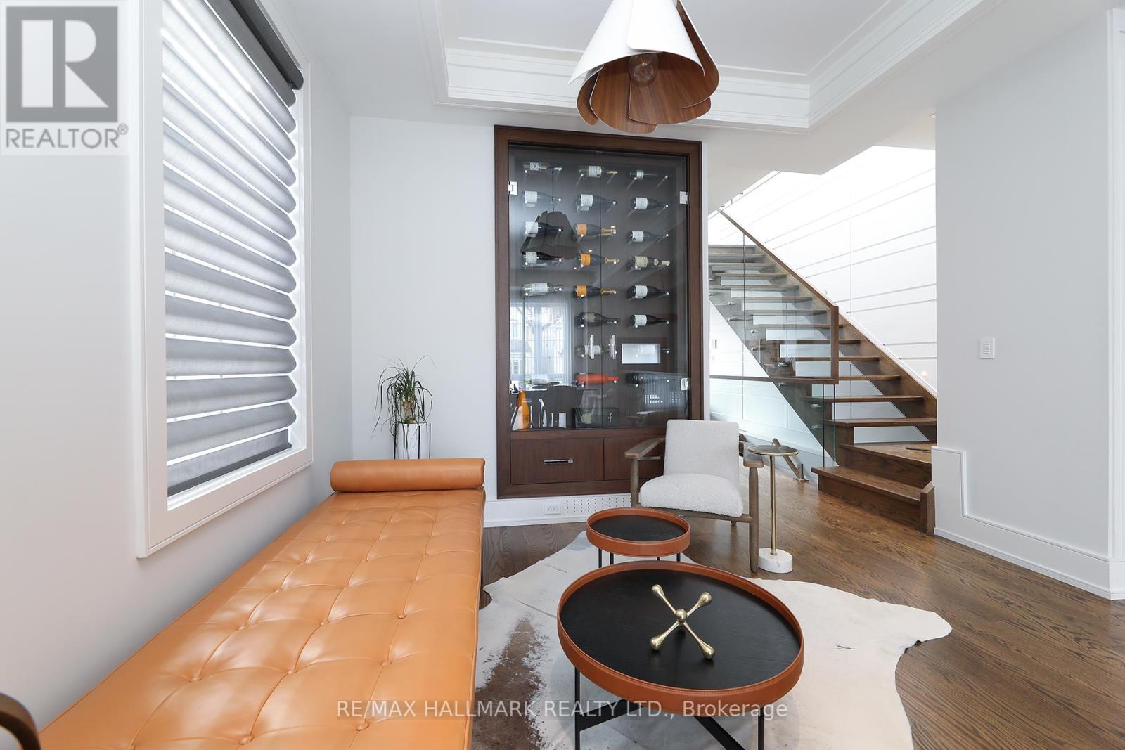 159 Roe Avenue, Toronto, Ontario  M5M 2J1 - Photo 12 - C12959170