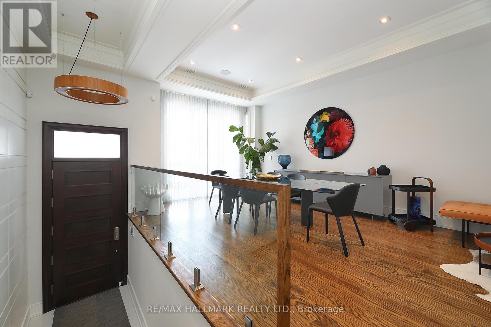 159 Roe Avenue, Toronto, Ontario  M5M 2J1 - Photo 3 - C12959170