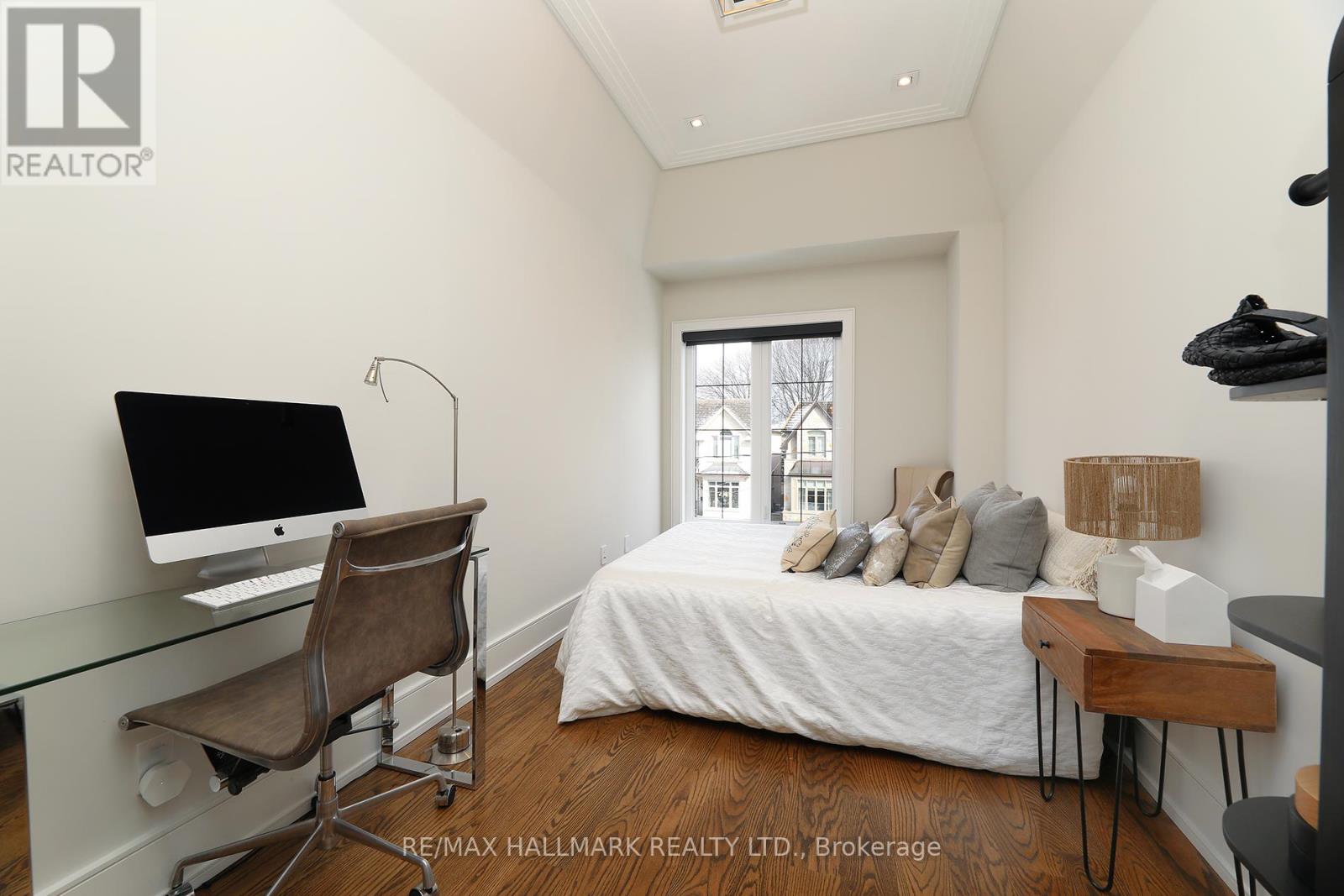 159 Roe Avenue, Toronto, Ontario  M5M 2J1 - Photo 33 - C12959170