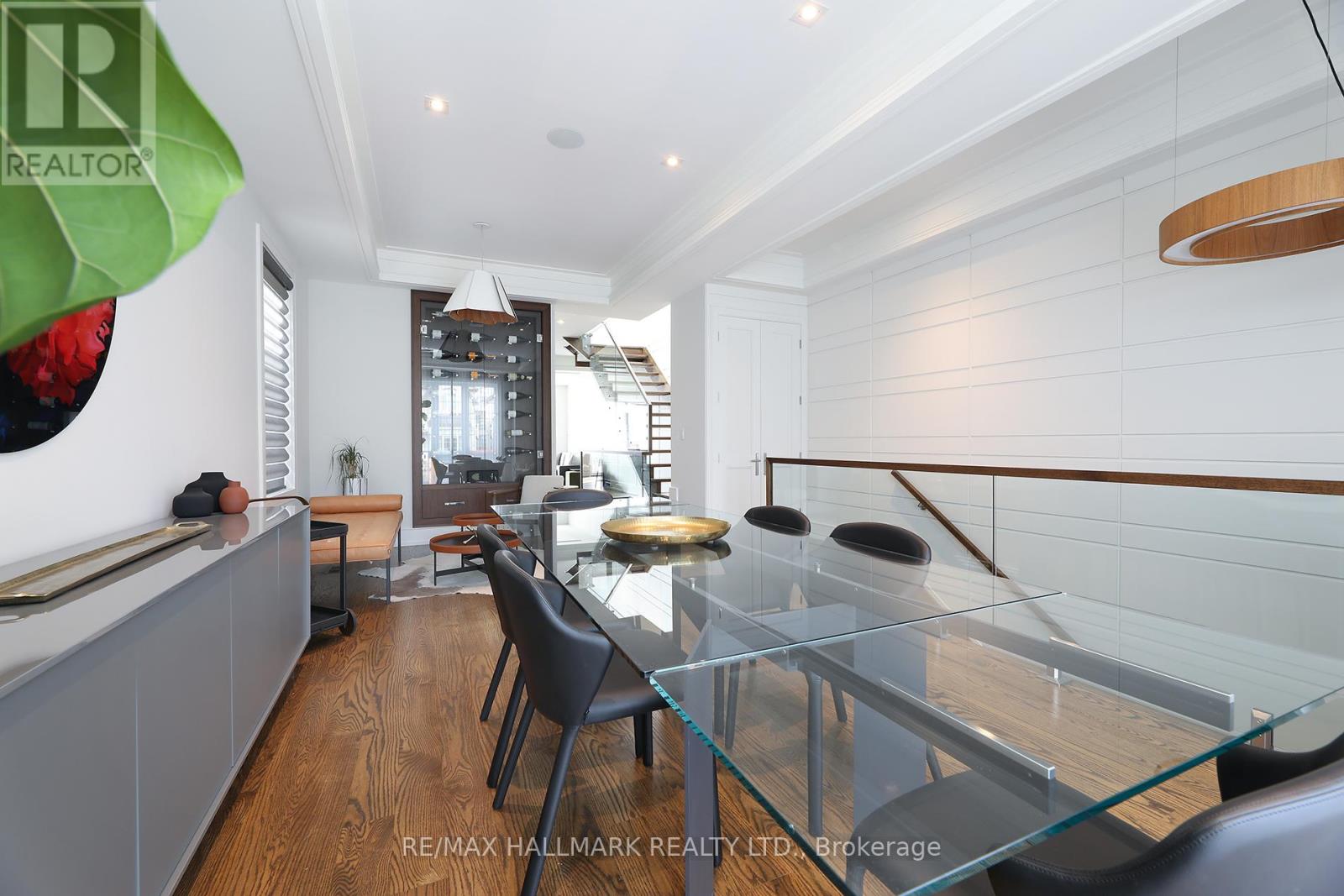 159 Roe Avenue, Toronto, Ontario  M5M 2J1 - Photo 8 - C12959170