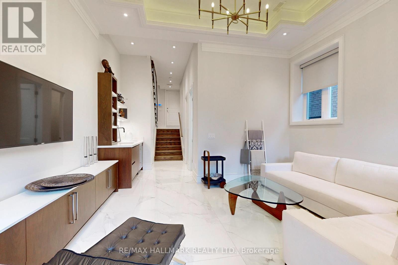 159 Roe Avenue, Toronto, Ontario  M5M 2J1 - Photo 36 - C12959170