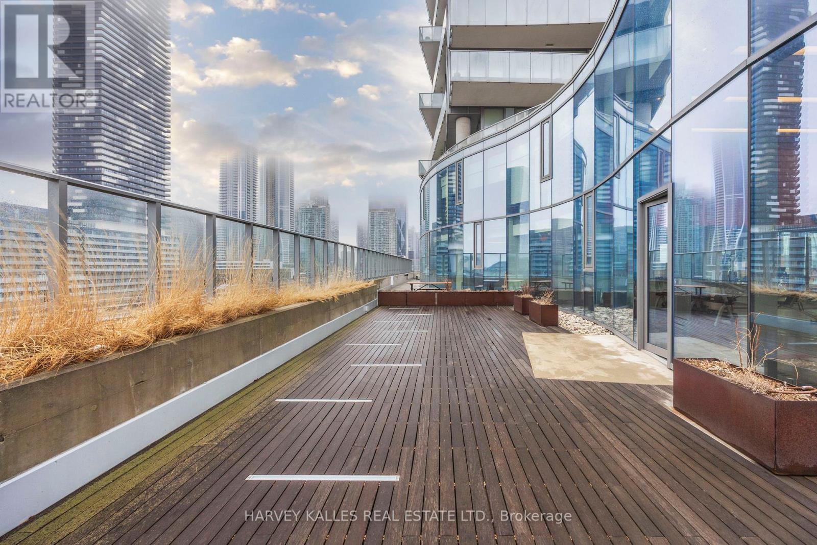 1612 - 1 Market Street, Toronto, Ontario  M5E 0A2 - Photo 36 - C12960788