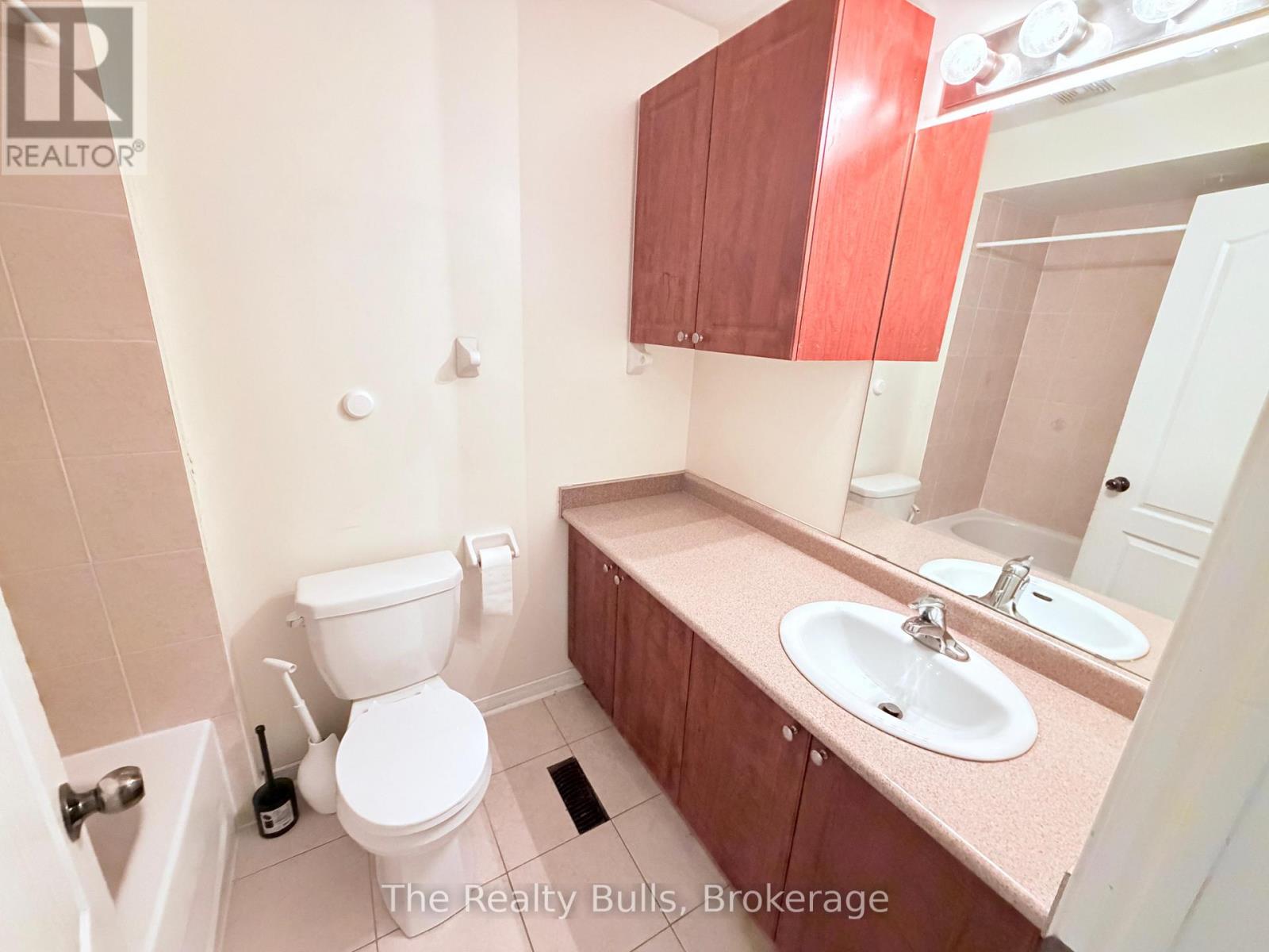 37 Magpie Way, Whitby, Ontario  L1N 0K7 - Photo 19 - E12831686