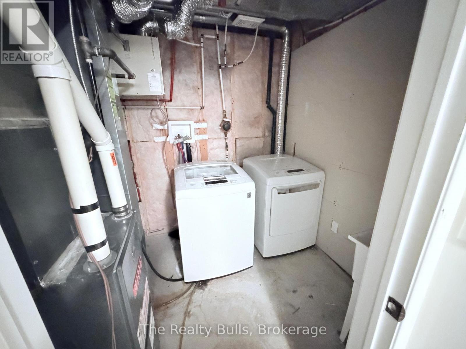 37 Magpie Way, Whitby, Ontario  L1N 0K7 - Photo 20 - E12831686