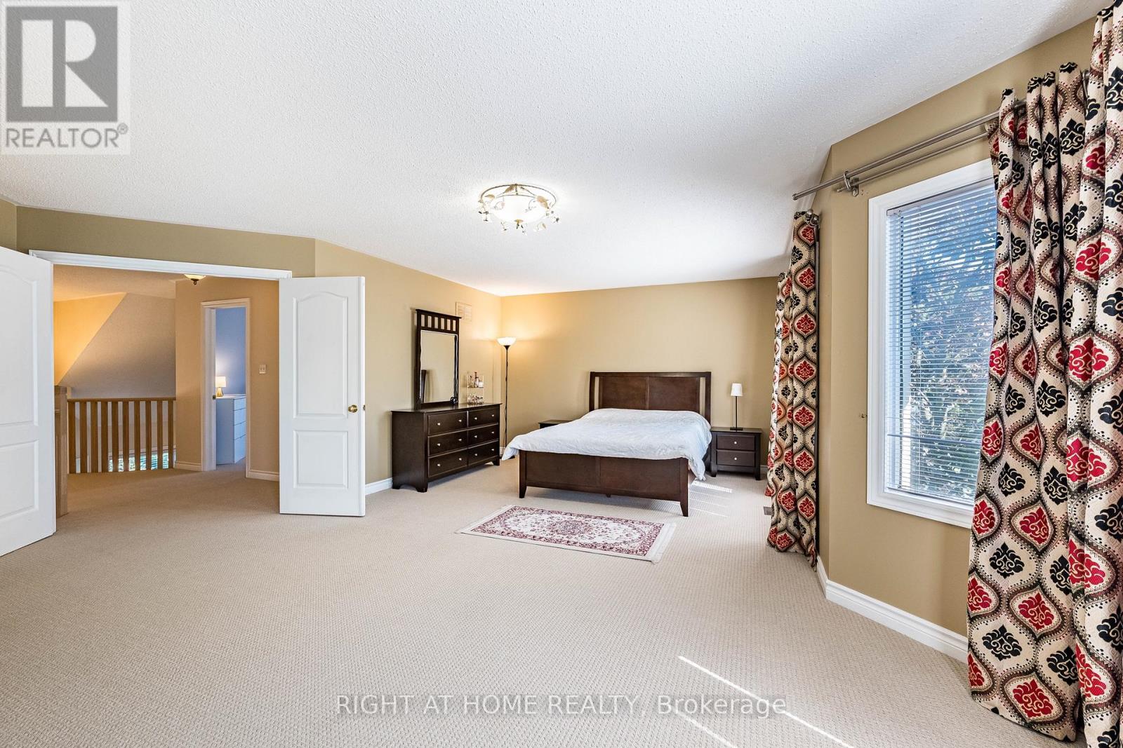 2204 Carpenters Circle, Oakville, Ontario  L6M 3C7 - Photo 27 - W12962270