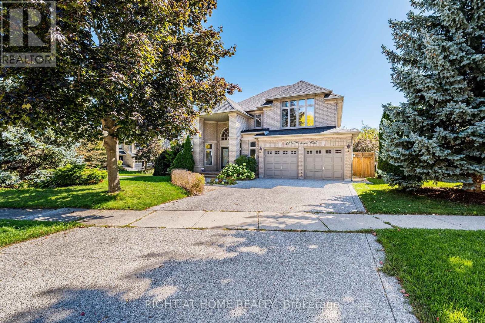 2204 Carpenters Circle, Oakville, Ontario  L6M 3C7 - Photo 46 - W12962270