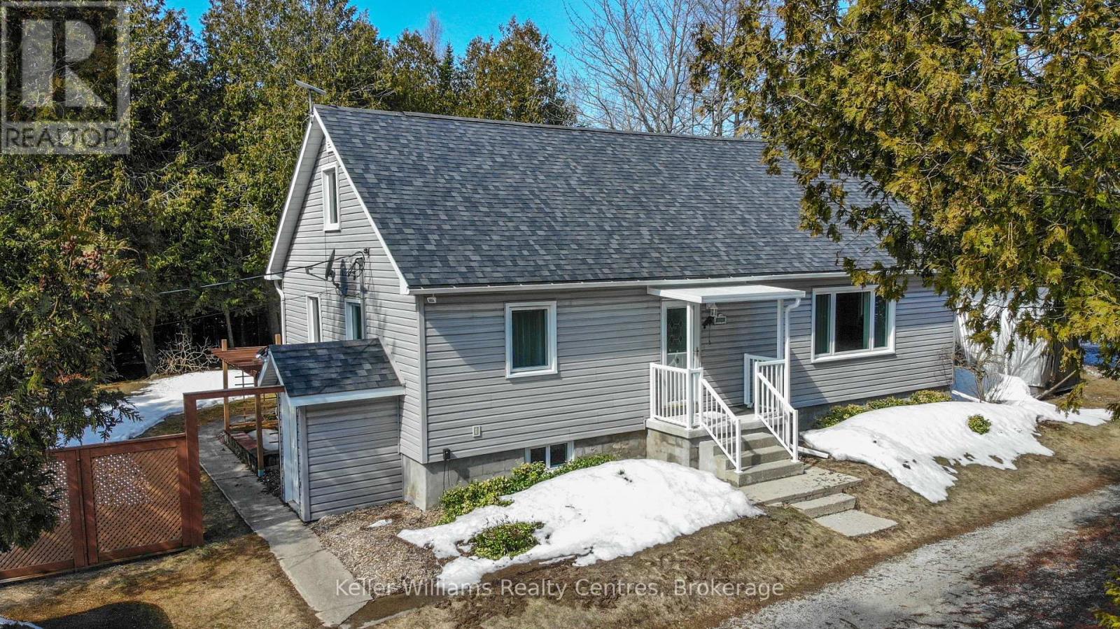 668 Pike Bay Road, Northern Bruce Peninsula, Ontario  N0H 2T0 - Photo 6 - X12967684