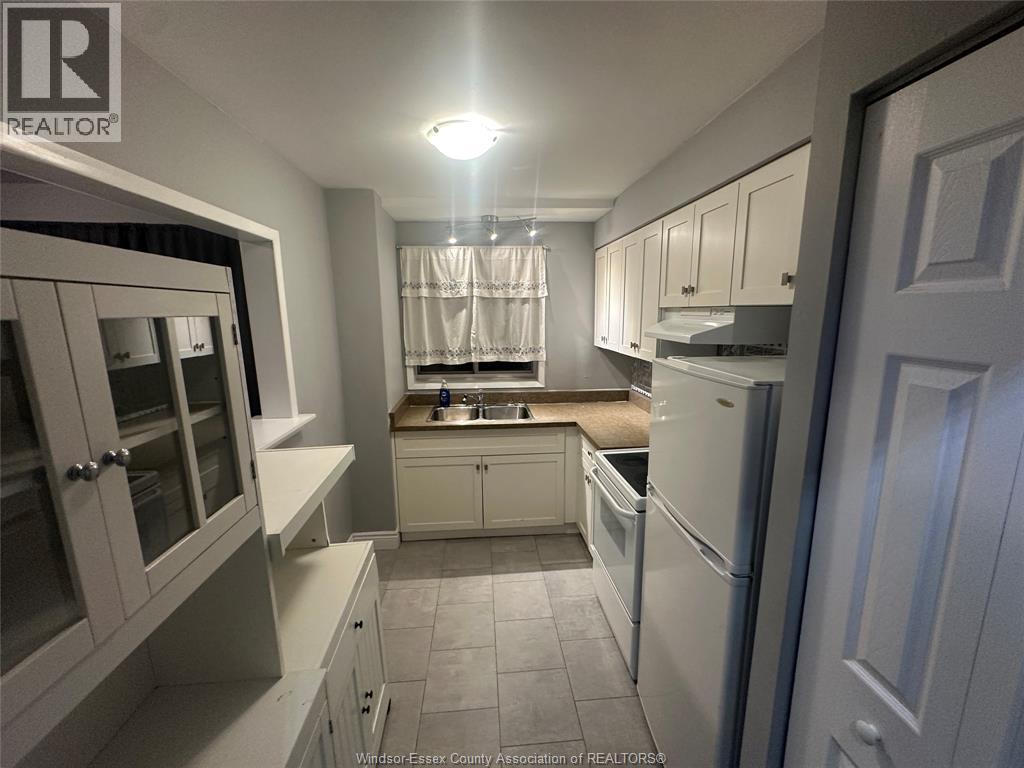 2490 Rivard Avenue Unit# 7, Windsor, Ontario  N8T 2H2 - Photo 2 - 26007277