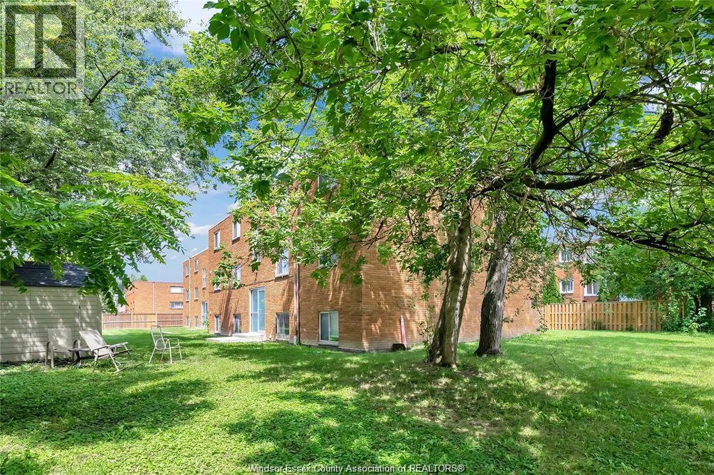 2490 Rivard Avenue Unit# 7, Windsor, Ontario  N8T 2H2 - Photo 9 - 26007277