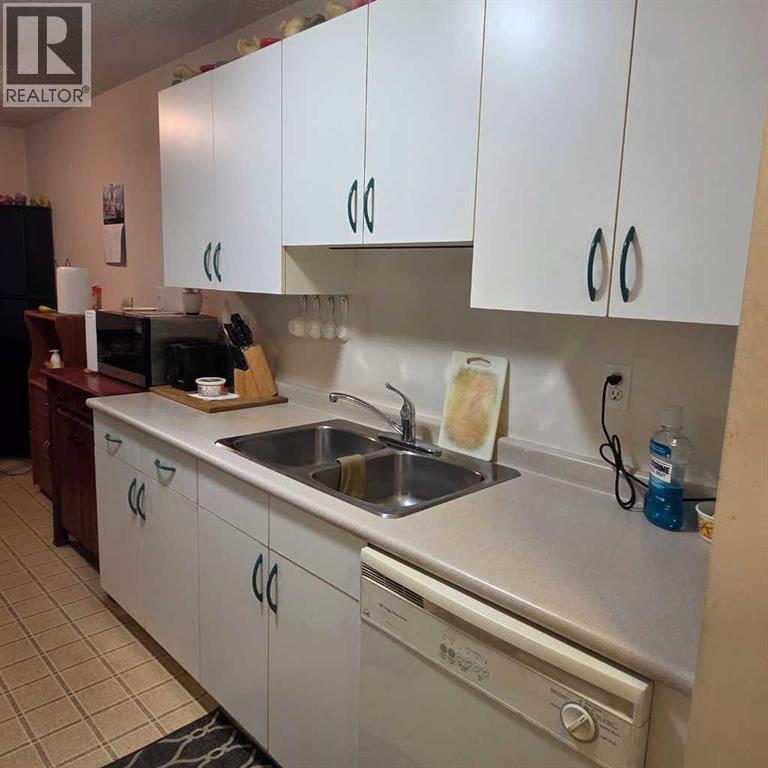 105a, 5611 10 Avenue, Edson, Alberta  T7E 1R4 - Photo 4 - A2269616