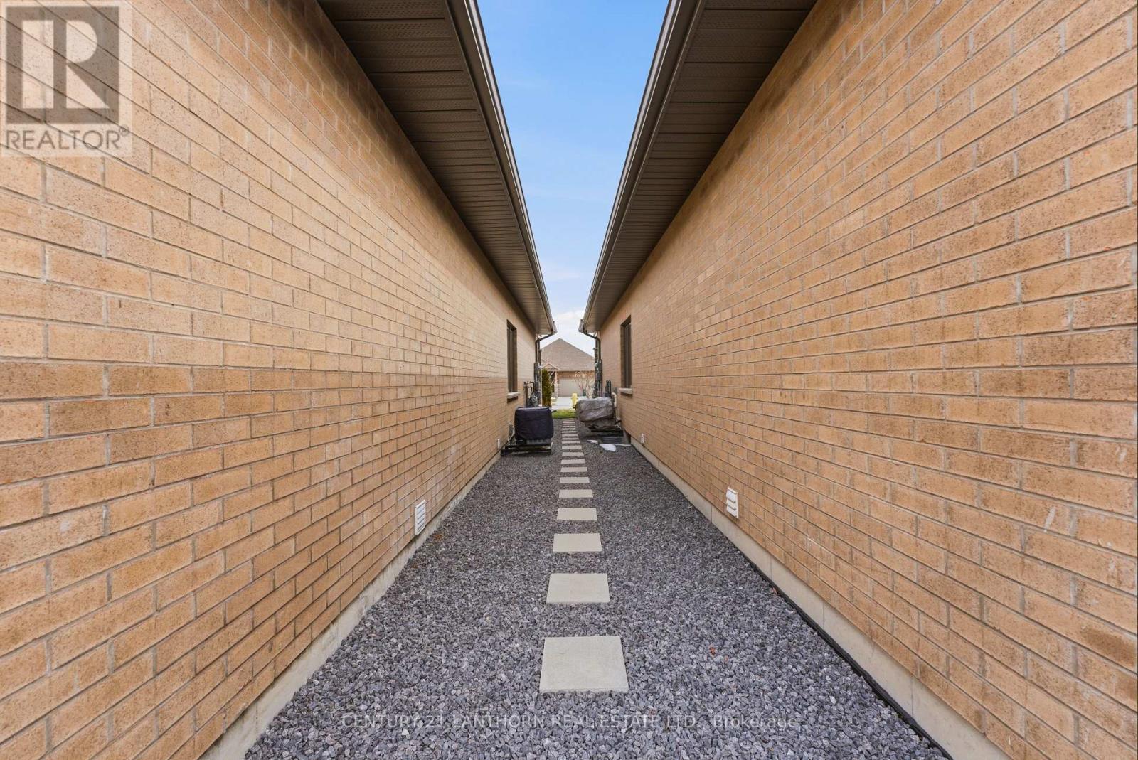 50 Covington Crescent, Belleville (Thurlow Ward), Ontario  K8N 0L1 - Photo 29 - X12967690