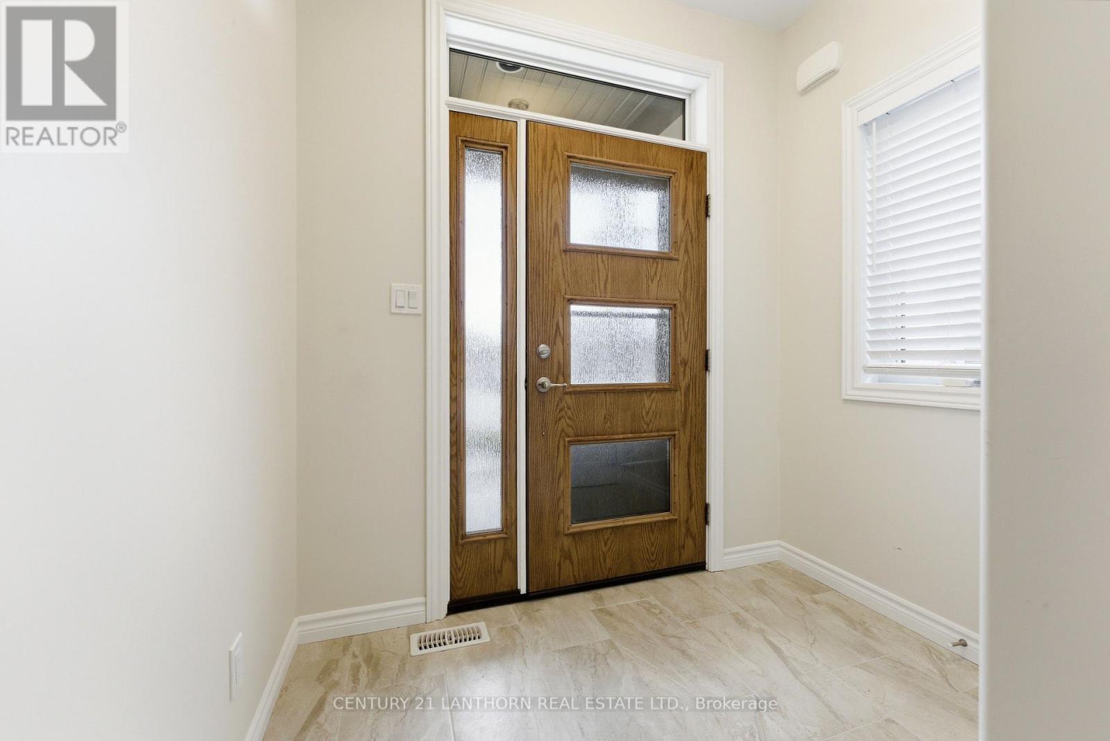 50 Covington Crescent, Belleville (Thurlow Ward), Ontario  K8N 0L1 - Photo 4 - X12967690