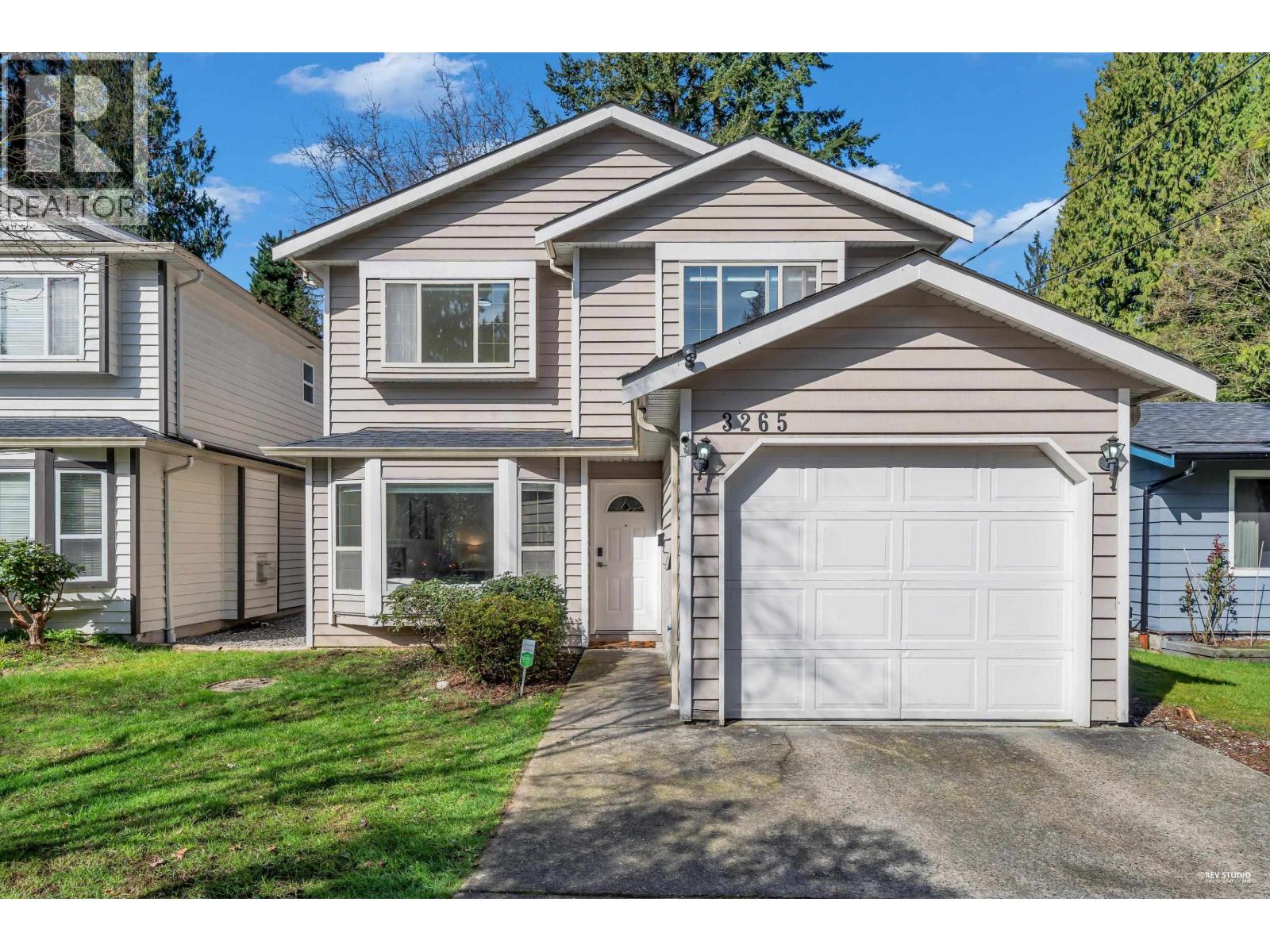 3265 CHAUCER AVENUE, North Vancouver, British Columbia
