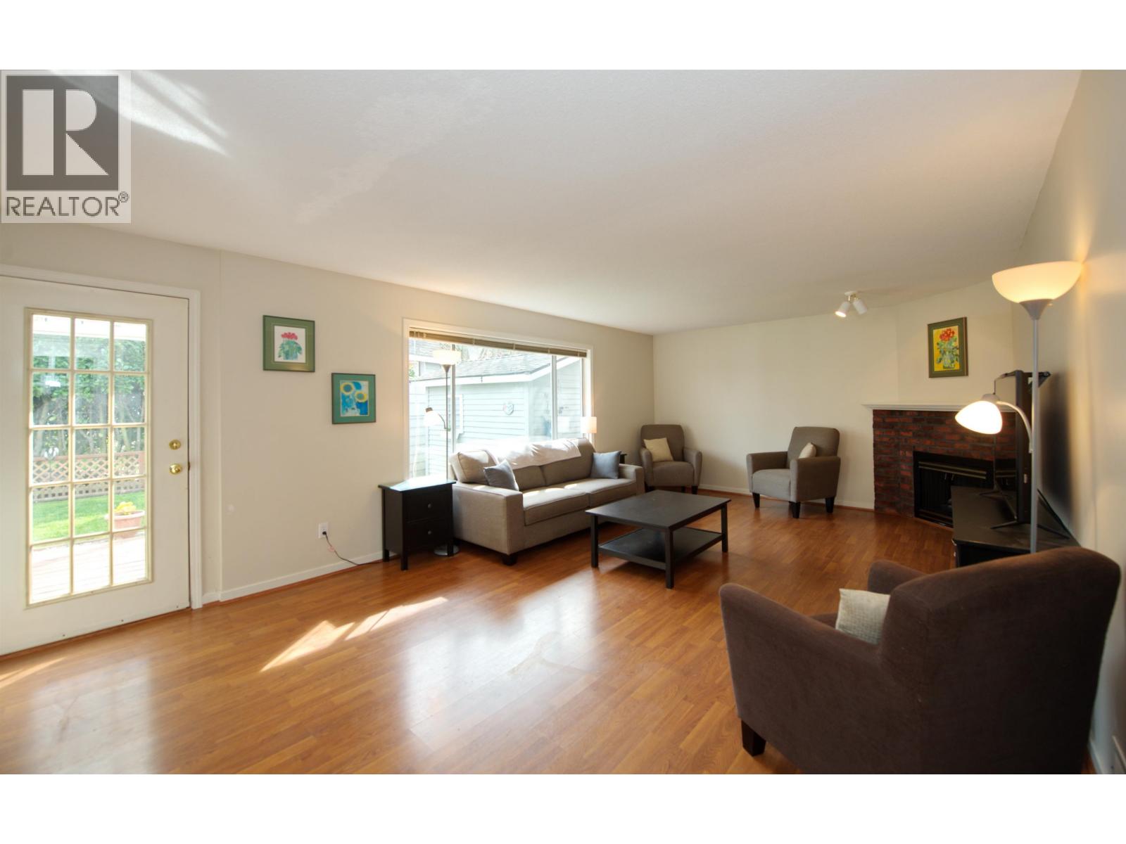 6343 Crescent Place, Delta, British Columbia  V4K 4V2 - Photo 5 - R3107533