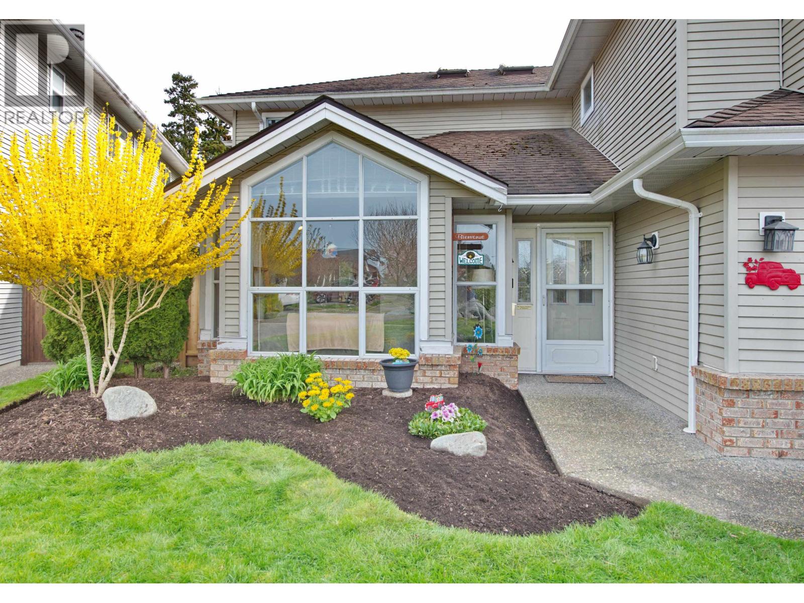 6343 Crescent Place, Delta, British Columbia  V4K 4V2 - Photo 3 - R3107533