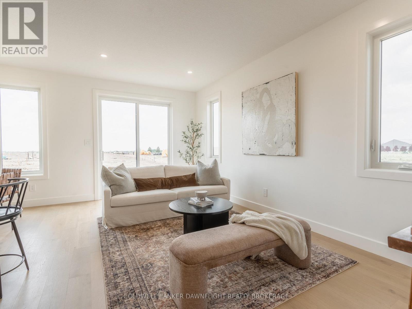 19 - 147 Scotts Drive, Lucan Biddulph, Ontario  N0M 2J0 - Photo 11 - X12967610