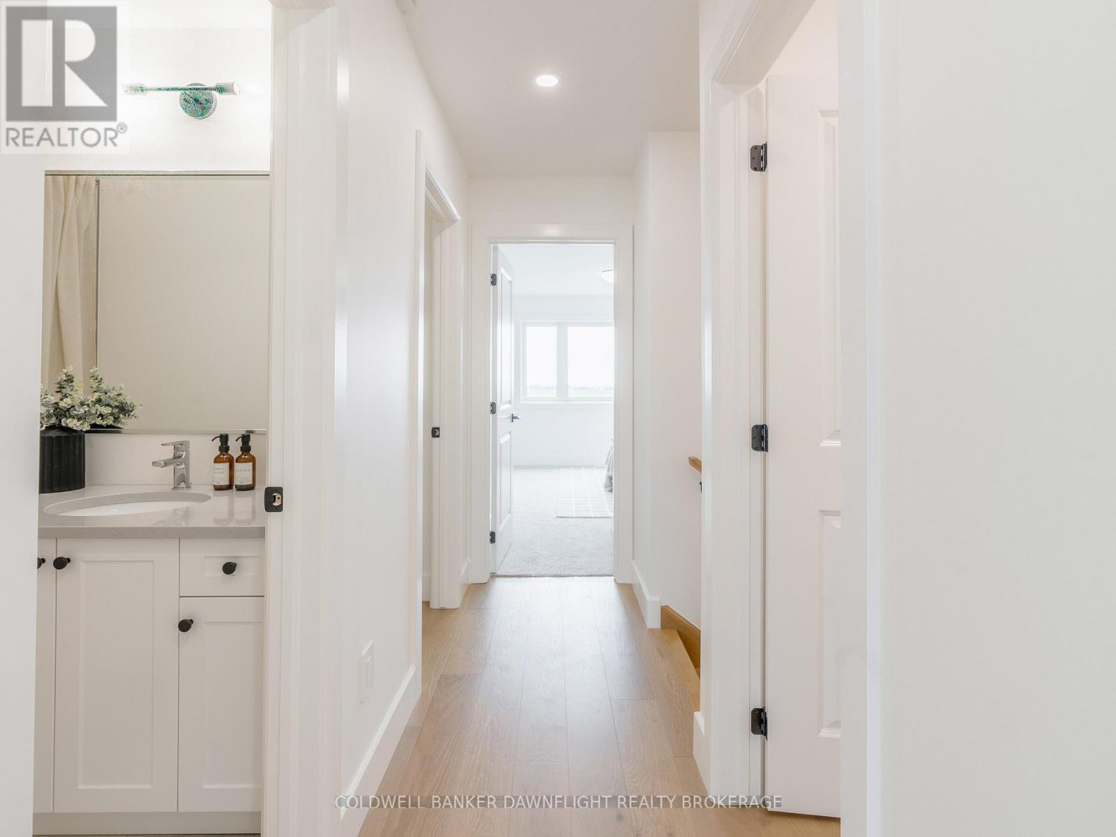 19 - 147 Scotts Drive, Lucan Biddulph, Ontario  N0M 2J0 - Photo 22 - X12967610