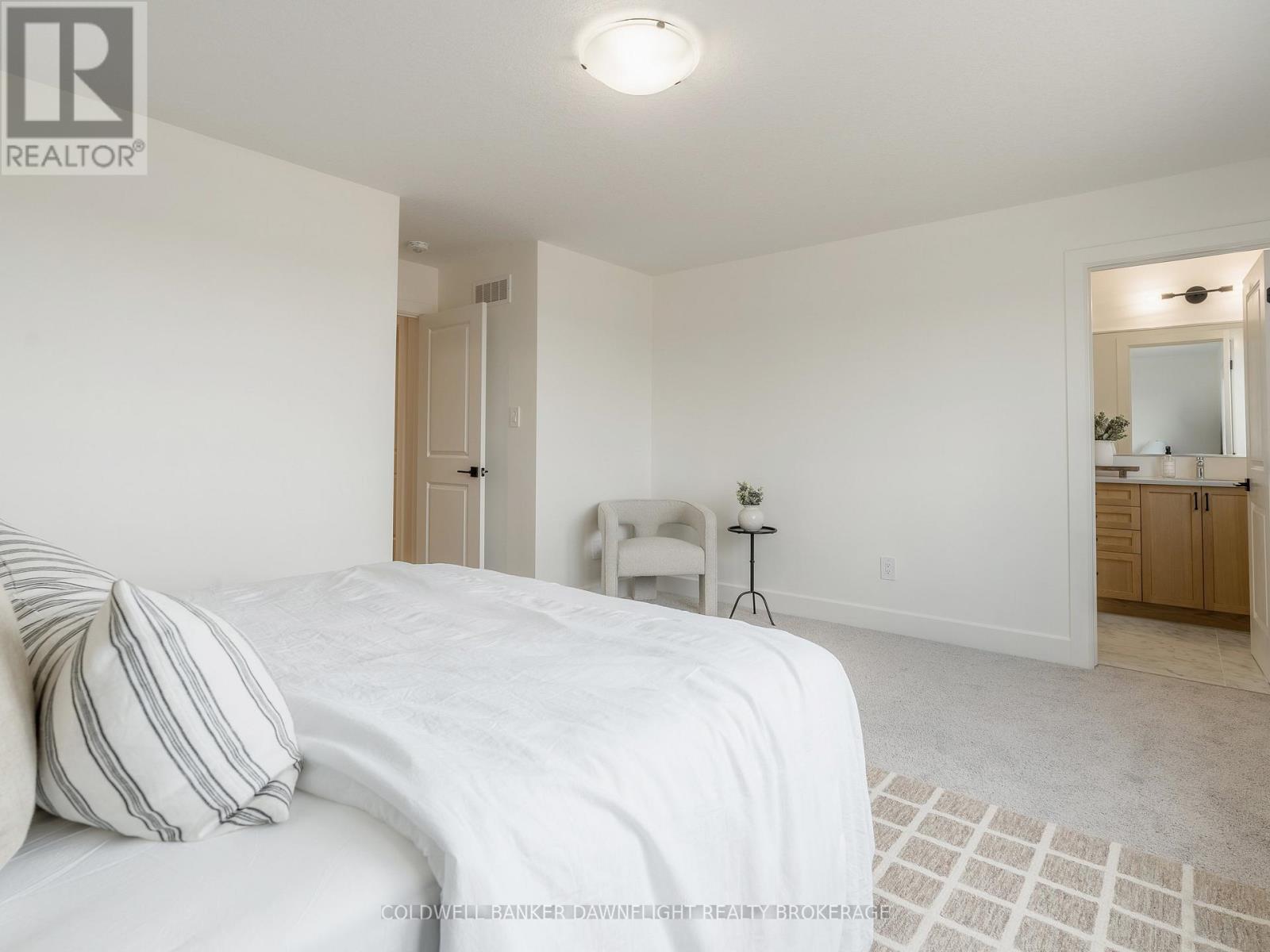 19 - 147 Scotts Drive, Lucan Biddulph, Ontario  N0M 2J0 - Photo 30 - X12967610