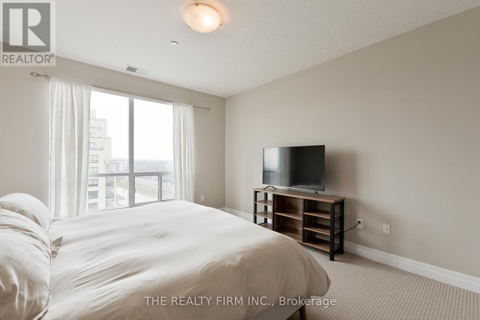 1011 - 240 Villagewalk Boulevard, London North, Ontario  N6G 0P6 - Photo 23 - X12967688