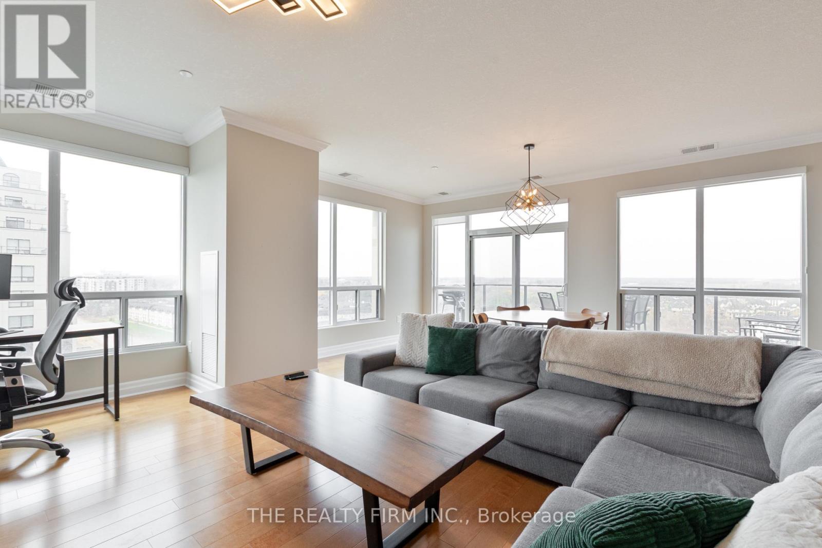 1011 - 240 Villagewalk Boulevard, London North, Ontario  N6G 0P6 - Photo 16 - X12967694