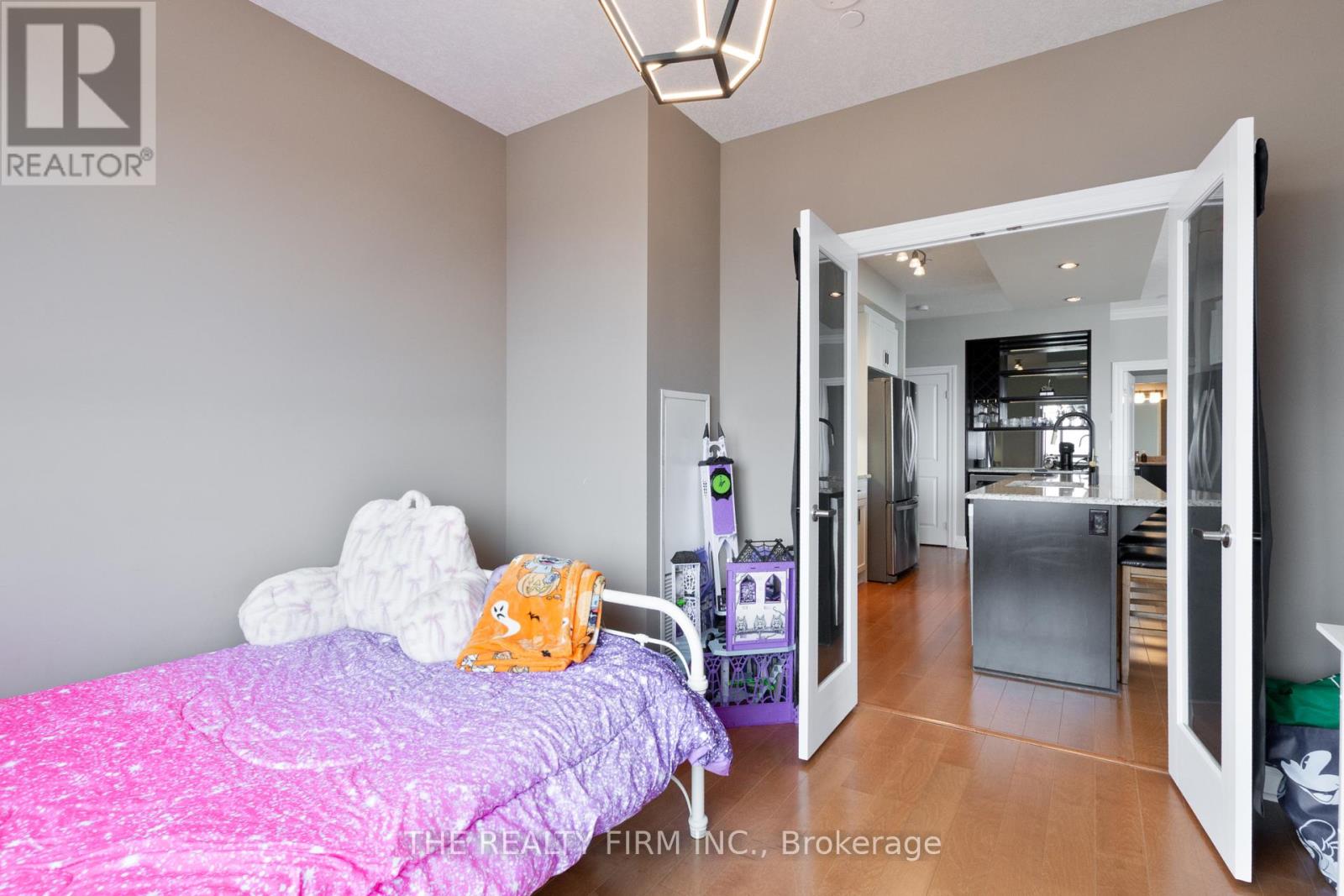 1011 - 240 Villagewalk Boulevard, London North, Ontario  N6G 0P6 - Photo 21 - X12967694