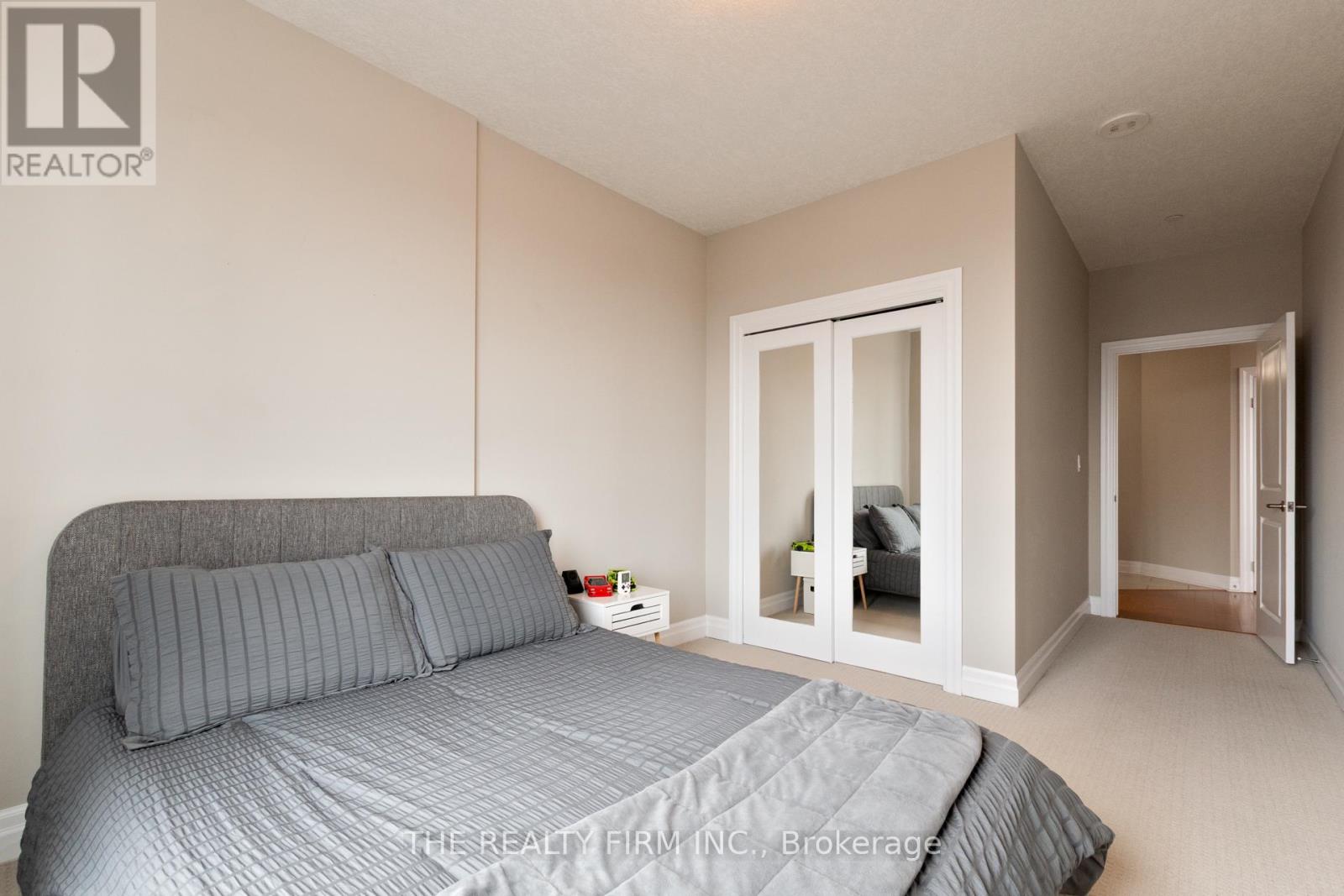 1011 - 240 Villagewalk Boulevard, London North, Ontario  N6G 0P6 - Photo 28 - X12967694