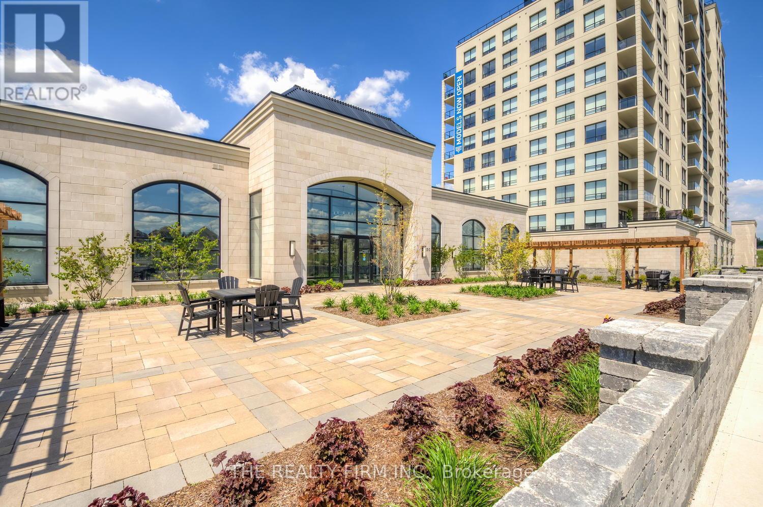 1011 - 240 Villagewalk Boulevard, London North, Ontario  N6G 0P6 - Photo 32 - X12967694